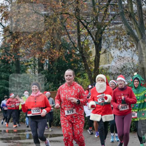 07.12.2025 - St. Pauli X-Mass-Run No. 15 Michael Burmester http://msf.ph/oto/9409603 07.12.2025 09:45:55 Laufen 1732, 979, 1363, 136, 983, 70, 89 meine-sportfotos.de