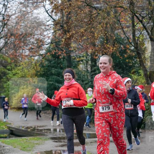 07.12.2025 - St. Pauli X-Mass-Run No. 15 Michael Burmester http://msf.ph/oto/9409609 07.12.2025 09:45:56 Laufen 172, 15, 979, 3628 meine-sportfotos.de