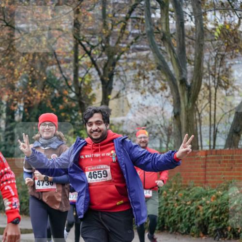 07.12.2025 - St. Pauli X-Mass-Run No. 15 Michael Burmester http://msf.ph/oto/9409669 07.12.2025 09:46:03 Laufen 4736, 473, 15, 4659, 34 meine-sportfotos.de