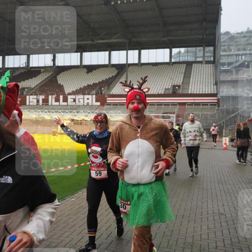 07.12.2025 - St. Pauli X-Mass-Run No. 15 Fabian Wolf http://msf.ph/oto/9409738 07.12.2025 11:09:38 Ziel 59, 66, 266, 330, 814, 971, 1084, 1157, 1463, 1477, 1579, 1582, 1641, 1851, 1870, 1945, 1974, 2042, 3151, 4190, 4191 meine-sportfotos.de