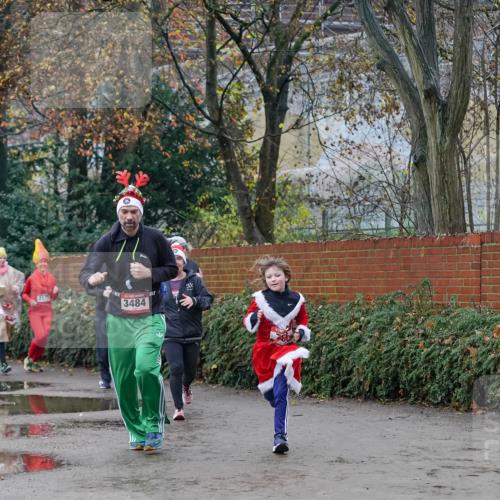 07.12.2025 - St. Pauli X-Mass-Run No. 15 Michael Burmester http://msf.ph/oto/9409746 07.12.2025 09:46:15 Laufen 2171, 3484 meine-sportfotos.de