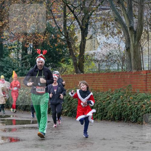 07.12.2025 - St. Pauli X-Mass-Run No. 15 Michael Burmester http://msf.ph/oto/9409749 07.12.2025 09:46:15 Laufen 2177, 3484 meine-sportfotos.de