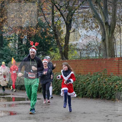 07.12.2025 - St. Pauli X-Mass-Run No. 15 Michael Burmester http://msf.ph/oto/9409752 07.12.2025 09:46:16 Laufen 2177, 3484 meine-sportfotos.de