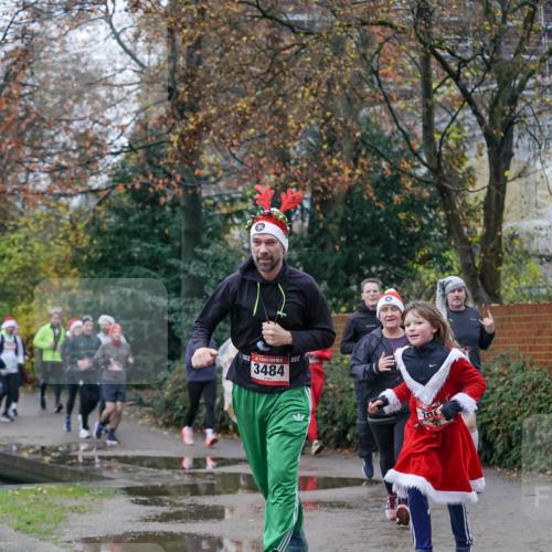 07.12.2025 - St. Pauli X-Mass-Run No. 15 Michael Burmester http://msf.ph/oto/9409760 07.12.2025 09:46:16 Laufen 3484 meine-sportfotos.de