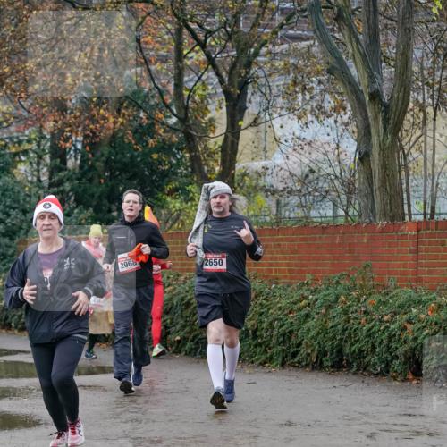 07.12.2025 - St. Pauli X-Mass-Run No. 15 Michael Burmester http://msf.ph/oto/9409775 07.12.2025 09:46:18 Laufen 2968, 2650 meine-sportfotos.de