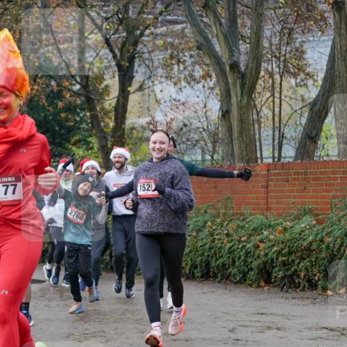 07.12.2025 - St. Pauli X-Mass-Run No. 15 Michael Burmester http://msf.ph/oto/9409820 07.12.2025 09:46:23 Laufen 177, 2760, 152 meine-sportfotos.de