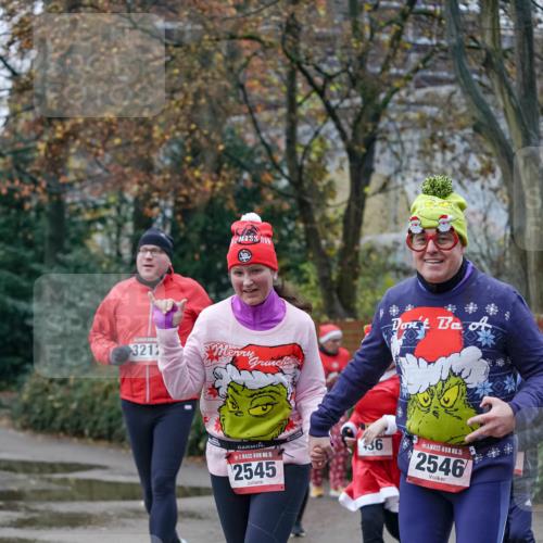 07.12.2025 - St. Pauli X-Mass-Run No. 15 Michael Burmester http://msf.ph/oto/9410024 07.12.2025 09:46:59 Laufen 321, 15, 2545, 436, 15, 2546 meine-sportfotos.de