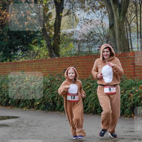 07.12.2025 - St. Pauli X-Mass-Run No. 15 Michael Burmester http://msf.ph/oto/9410143 07.12.2025 09:47:18 Laufen 18, 15, 9 meine-sportfotos.de