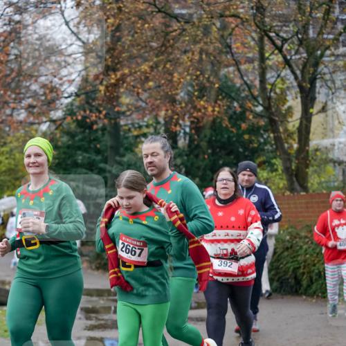 07.12.2025 - St. Pauli X-Mass-Run No. 15 Michael Burmester http://msf.ph/oto/9410401 07.12.2025 09:47:55 Laufen 15, 2667, 392, 408 meine-sportfotos.de