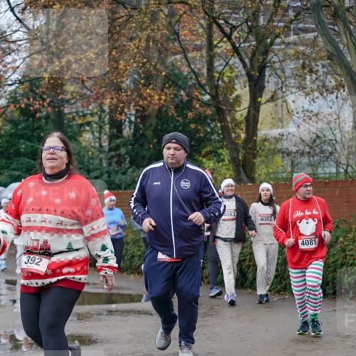 07.12.2025 - St. Pauli X-Mass-Run No. 15 Michael Burmester http://msf.ph/oto/9410410 07.12.2025 09:47:57 Laufen 392, 00, 4083, 4082, 4081 meine-sportfotos.de