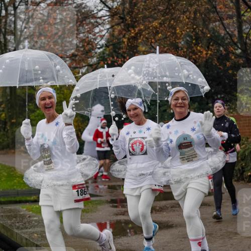 07.12.2025 - St. Pauli X-Mass-Run No. 15 Michael Burmester http://msf.ph/oto/9410492 07.12.2025 09:48:05 Laufen 186 meine-sportfotos.de