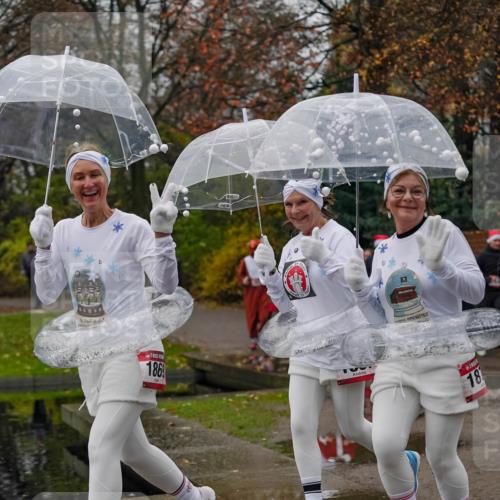 07.12.2025 - St. Pauli X-Mass-Run No. 15 Michael Burmester http://msf.ph/oto/9410501 07.12.2025 09:48:05 Laufen 1869, 18 meine-sportfotos.de