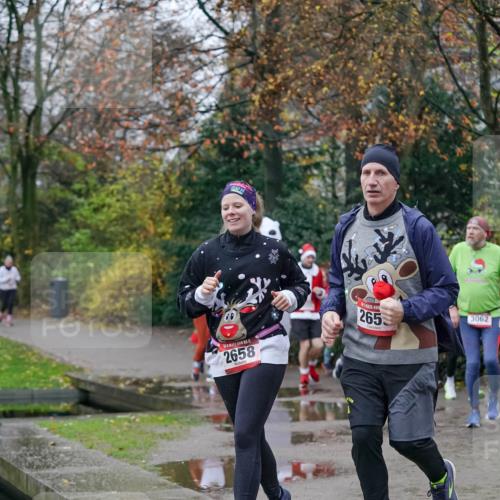 07.12.2025 - St. Pauli X-Mass-Run No. 15 Michael Burmester http://msf.ph/oto/9410516 07.12.2025 09:48:07 Laufen 5, 2658, 265, 3062 meine-sportfotos.de