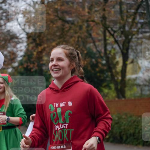 07.12.2025 - St. Pauli X-Mass-Run No. 15 Michael Burmester http://msf.ph/oto/9410623 07.12.2025 09:48:17 Laufen 6, 15, 3836 meine-sportfotos.de