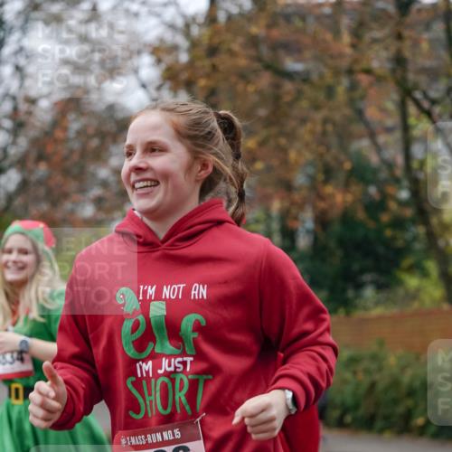 07.12.2025 - St. Pauli X-Mass-Run No. 15 Michael Burmester http://msf.ph/oto/9410629 07.12.2025 09:48:17 Laufen 334, 15, 3836 meine-sportfotos.de