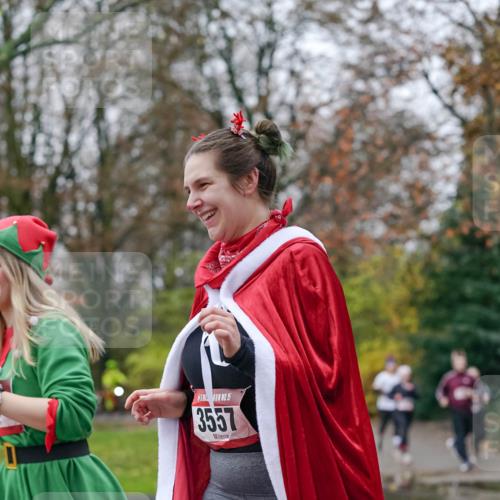 07.12.2025 - St. Pauli X-Mass-Run No. 15 Michael Burmester http://msf.ph/oto/9410632 07.12.2025 09:48:18 Laufen 15, 3557 meine-sportfotos.de