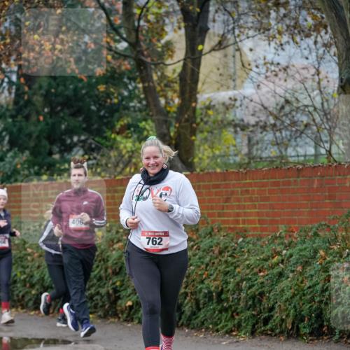 07.12.2025 - St. Pauli X-Mass-Run No. 15 Michael Burmester http://msf.ph/oto/9410640 07.12.2025 09:48:21 Laufen 406, 15, 762 meine-sportfotos.de