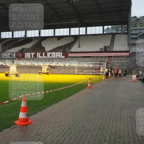07.12.2025 - St. Pauli X-Mass-Run No. 15 Fabian Wolf http://msf.ph/oto/9410723 07.12.2025 11:11:39 Ziel 689, 690, 1309, 1321, 1589, 1711, 1714, 1767, 1770 meine-sportfotos.de