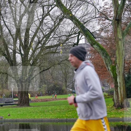 07.12.2025 - St. Pauli X-Mass-Run No. 15 Michael Burmester http://msf.ph/oto/9410951 07.12.2025 09:50:20 Laufen 30 meine-sportfotos.de