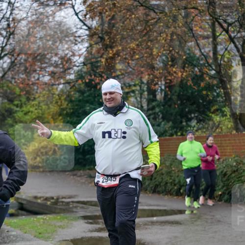 07.12.2025 - St. Pauli X-Mass-Run No. 15 Michael Burmester http://msf.ph/oto/9410960 07.12.2025 09:50:22 Laufen 2945 meine-sportfotos.de