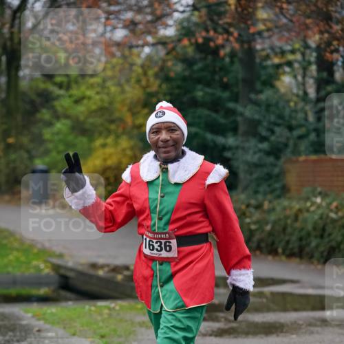 07.12.2025 - St. Pauli X-Mass-Run No. 15 Michael Burmester http://msf.ph/oto/9411028 07.12.2025 09:50:57 Laufen 15, 1636 meine-sportfotos.de