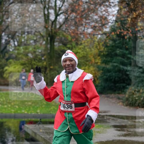 07.12.2025 - St. Pauli X-Mass-Run No. 15 Michael Burmester http://msf.ph/oto/9411034 07.12.2025 09:50:58 Laufen 15, 1636 meine-sportfotos.de