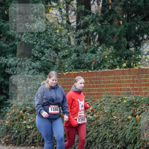 07.12.2025 - St. Pauli X-Mass-Run No. 15 Michael Burmester http://msf.ph/oto/9411073 07.12.2025 09:51:12 Laufen 1566, 2397 meine-sportfotos.de
