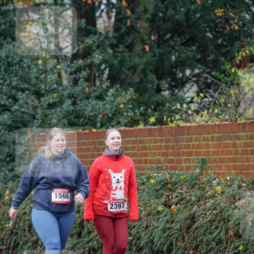 07.12.2025 - St. Pauli X-Mass-Run No. 15 Michael Burmester http://msf.ph/oto/9411076 07.12.2025 09:51:13 Laufen 1566, 2397 meine-sportfotos.de