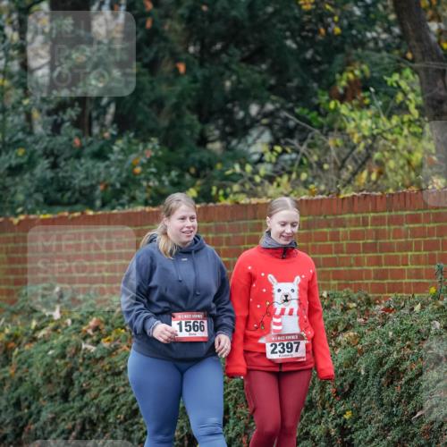 07.12.2025 - St. Pauli X-Mass-Run No. 15 Michael Burmester http://msf.ph/oto/9411088 07.12.2025 09:51:15 Laufen 1566, 5, 2397 meine-sportfotos.de