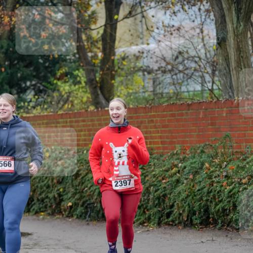 07.12.2025 - St. Pauli X-Mass-Run No. 15 Michael Burmester http://msf.ph/oto/9411094 07.12.2025 09:51:19 Laufen 15, 566, 5, 2397 meine-sportfotos.de