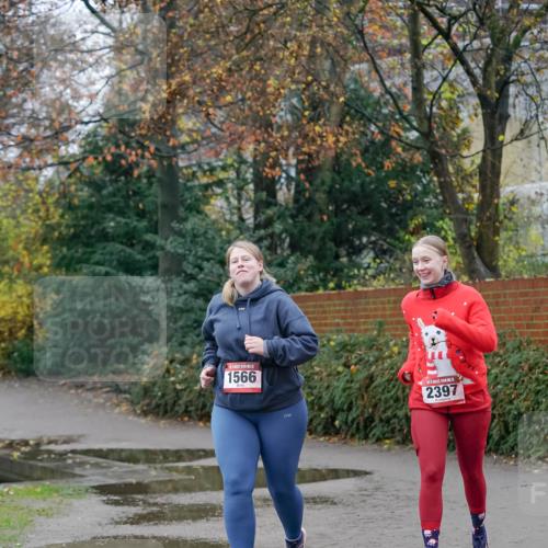 07.12.2025 - St. Pauli X-Mass-Run No. 15 Michael Burmester http://msf.ph/oto/9411112 07.12.2025 09:51:20 Laufen 1566, 2397 meine-sportfotos.de