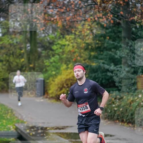 07.12.2025 - St. Pauli X-Mass-Run No. 15 Michael Burmester http://msf.ph/oto/9411192 07.12.2025 09:57:39 Laufen 15, 4358 meine-sportfotos.de