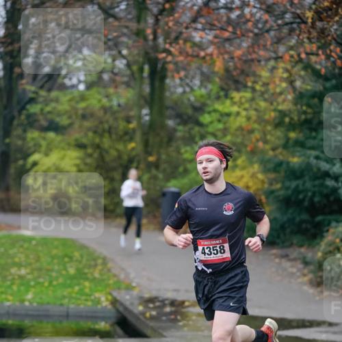 07.12.2025 - St. Pauli X-Mass-Run No. 15 Michael Burmester http://msf.ph/oto/9411198 07.12.2025 09:57:40 Laufen 15, 4358 meine-sportfotos.de