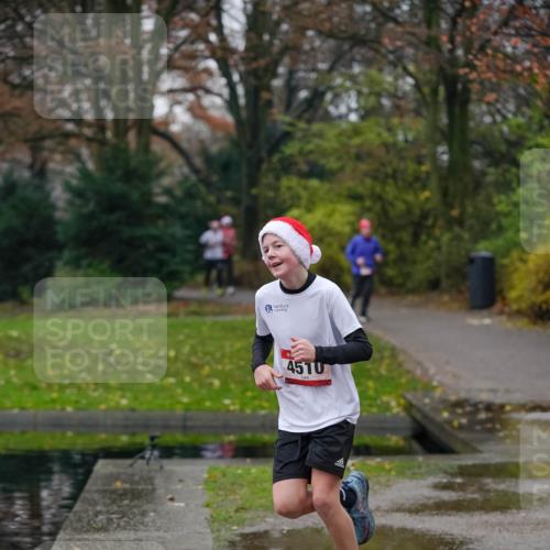 07.12.2025 - St. Pauli X-Mass-Run No. 15 Michael Burmester http://msf.ph/oto/9411324 07.12.2025 09:58:41 Laufen 4510 meine-sportfotos.de