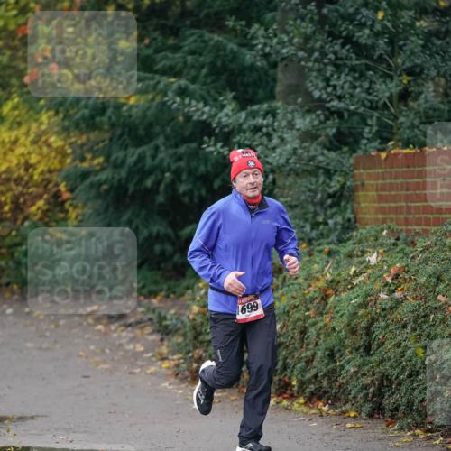 07.12.2025 - St. Pauli X-Mass-Run No. 15 Michael Burmester http://msf.ph/oto/9411333 07.12.2025 09:58:46 Laufen 1699 meine-sportfotos.de