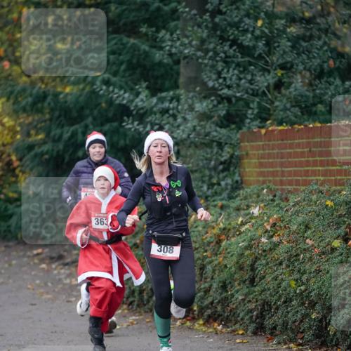 07.12.2025 - St. Pauli X-Mass-Run No. 15 Michael Burmester http://msf.ph/oto/9411424 07.12.2025 09:59:02 Laufen 363, 308 meine-sportfotos.de