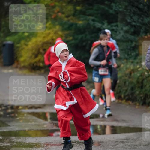 07.12.2025 - St. Pauli X-Mass-Run No. 15 Michael Burmester http://msf.ph/oto/9411448 07.12.2025 09:59:06 Laufen  meine-sportfotos.de