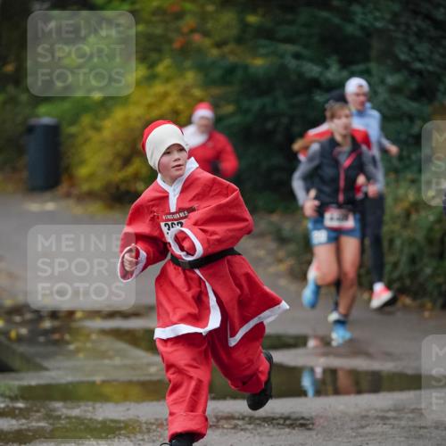 07.12.2025 - St. Pauli X-Mass-Run No. 15 Michael Burmester http://msf.ph/oto/9411450 07.12.2025 09:59:06 Laufen  meine-sportfotos.de