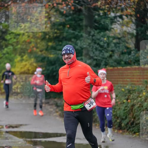07.12.2025 - St. Pauli X-Mass-Run No. 15 Michael Burmester http://msf.ph/oto/9411599 07.12.2025 09:59:47 Laufen 394 meine-sportfotos.de