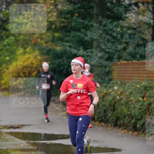 07.12.2025 - St. Pauli X-Mass-Run No. 15 Michael Burmester http://msf.ph/oto/9411608 07.12.2025 09:59:49 Laufen  meine-sportfotos.de