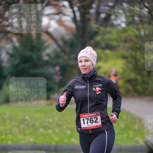 07.12.2025 - St. Pauli X-Mass-Run No. 15 Michael Burmester http://msf.ph/oto/9411641 07.12.2025 09:59:55 Laufen 15, 1762 meine-sportfotos.de