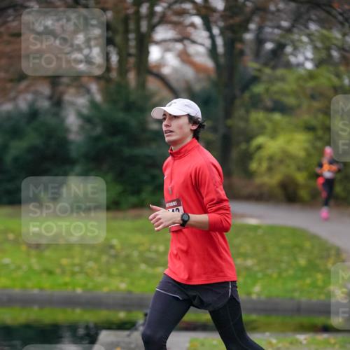 07.12.2025 - St. Pauli X-Mass-Run No. 15 Michael Burmester http://msf.ph/oto/9411644 07.12.2025 09:59:56 Laufen  meine-sportfotos.de