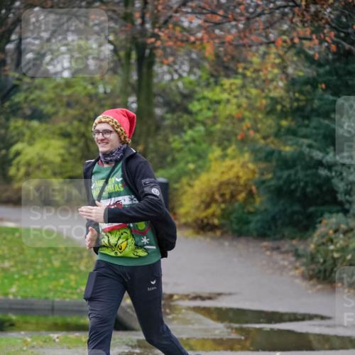 07.12.2025 - St. Pauli X-Mass-Run No. 15 Michael Burmester http://msf.ph/oto/9411656 07.12.2025 09:59:57 Laufen  meine-sportfotos.de