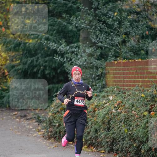 07.12.2025 - St. Pauli X-Mass-Run No. 15 Michael Burmester http://msf.ph/oto/9411674 07.12.2025 10:00:02 Laufen 4455 meine-sportfotos.de