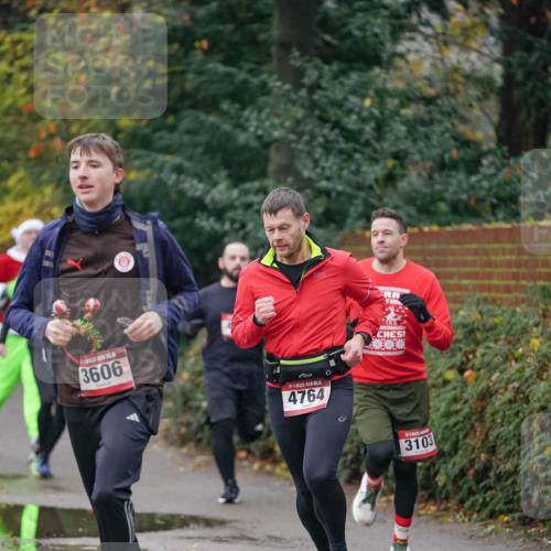 07.12.2025 - St. Pauli X-Mass-Run No. 15 Michael Burmester http://msf.ph/oto/9411704 07.12.2025 10:00:09 Laufen 3606, 15, 4764, 3103 meine-sportfotos.de