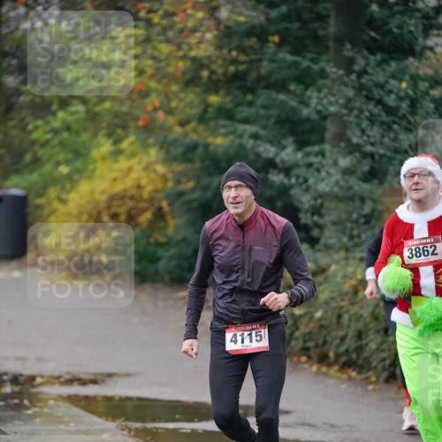07.12.2025 - St. Pauli X-Mass-Run No. 15 Michael Burmester http://msf.ph/oto/9411751 07.12.2025 10:00:13 Laufen 15, 4115, 15, 3862 meine-sportfotos.de