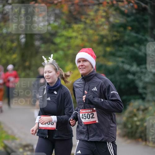 07.12.2025 - St. Pauli X-Mass-Run No. 15 Michael Burmester http://msf.ph/oto/9411784 07.12.2025 10:00:16 Laufen 500, 4502 meine-sportfotos.de