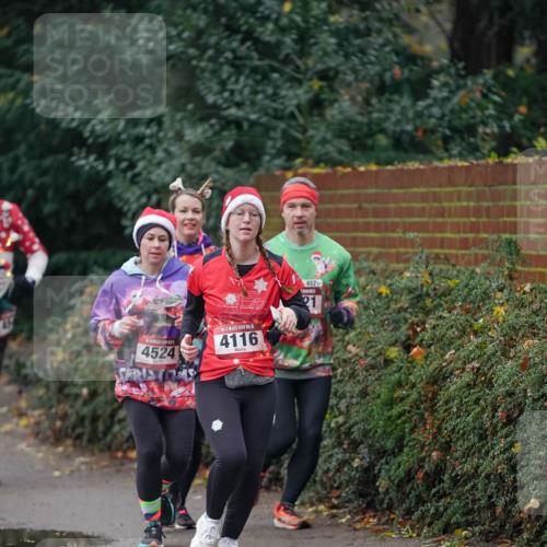 07.12.2025 - St. Pauli X-Mass-Run No. 15 Michael Burmester http://msf.ph/oto/9411971 07.12.2025 10:00:42 Laufen 4524, 15, 4116, 452, 21 meine-sportfotos.de