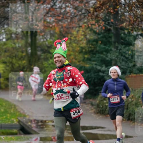 07.12.2025 - St. Pauli X-Mass-Run No. 15 Michael Burmester http://msf.ph/oto/9412014 07.12.2025 10:00:47 Laufen 4547, 2891 meine-sportfotos.de