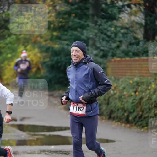 07.12.2025 - St. Pauli X-Mass-Run No. 15 Michael Burmester http://msf.ph/oto/9412117 07.12.2025 10:00:58 Laufen 5, 1162 meine-sportfotos.de